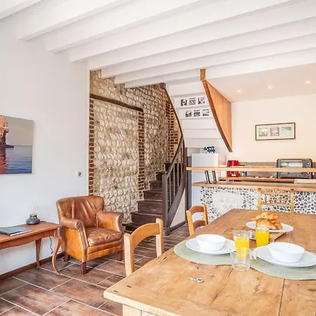 La Bicoque - Maison De Pecheur - Cour Ext Étretat